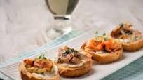 CROSTINI WITH SMOKED Mackerel, AN ELEGANT STARTER CROSTINI WITH SMOKED Mackerel, AN ELEGANT STARTER
