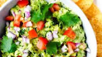 The Best Homemade Guacamole (Vegan, Gluten Free) The Best Homemade Guacamole (Vegan, Gluten Free)