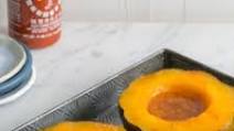 Sweet Sriracha-Glazed Acorn Squash Sweet Sriracha-Glazed Acorn Squash