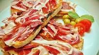 Tostada de jamón: ¡Receta Irresistible! Tostada de jamón: ¡Receta Irresistible!