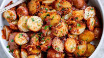 Roasted Garlic Butter Parmesan Potatoes Roasted Garlic Butter Parmesan Potatoes