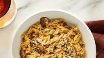 Mushroom Orzo with Lemon & Parmesan Mushroom Orzo with Lemon & Parmesan