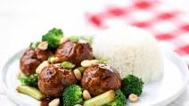 Mongolian Pork Meatball Bowl with roasted peanuts and broccoli Mongolian Pork Meatball Bowl with roasted peanuts and broccoli