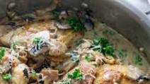 Creamy Mushroom Garlic Chicken with Parmesan and Bacon Creamy Mushroom Garlic Chicken with Parmesan and Bacon
