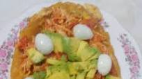 Tostadas de plátano y pollo Tostadas de plátano y pollo