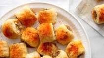 Aussie Sausage Rolls Aussie Sausage Rolls