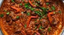 Spanish Lamb Neck Stew (Caldereta de Cordero) Spanish Lamb Neck Stew (Caldereta de Cordero)