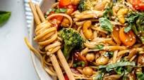 30 Minute Vegan Stir Fry Sesame Noodles with Chickpeas & Basil 30 Minute Vegan Stir Fry Sesame Noodles with Chickpeas & Basil