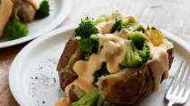 Instant Pot Baked Potatoes with Broccoli and Cheddar Instant Pot Baked Potatoes with Broccoli and Cheddar