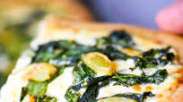 Roasted Garlic and Spinach Parmesan Pizza Roasted Garlic and Spinach Parmesan Pizza