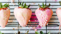 White Chocolate and Rose Covered Strawberries White Chocolate and Rose Covered Strawberries