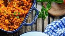 5-Ingredient Dump-and-Bake Beefaroni 5-Ingredient Dump-and-Bake Beefaroni