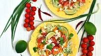 Chicken Tostadas with Avocado Sauce Chicken Tostadas with Avocado Sauce