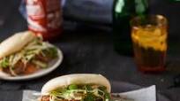 gua bao with hoisin and ginger pulled pork gua bao with hoisin and ginger pulled pork