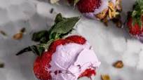 Purple Chocolate Covered Strawberries Purple Chocolate Covered Strawberries