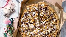 Chocolate chip cookie pizza Chocolate chip cookie pizza