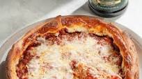 Deep Dish Chicago Pizza Deep Dish Chicago Pizza