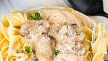 Crockpot Cream of Mushroom Chicken Crockpot Cream of Mushroom Chicken