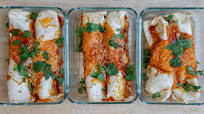 5-Ingredient Vegetarian Black Bean and Spinach Enchiladas 5-Ingredient Vegetarian Black Bean and Spinach Enchiladas