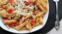 Super Easy Chicken Penne & Tomatoes Super Easy Chicken Penne & Tomatoes