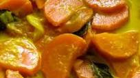 Sri Lankan carrot coconut milk curry(vegan, vegetarian). Sri Lankan carrot coconut milk curry(vegan, vegetarian).