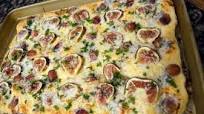 FIGGY BLEU FOCACCIA WITH GRAPES FIGGY BLEU FOCACCIA WITH GRAPES