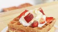 Strawberry Cheesecake Waffles Strawberry Cheesecake Waffles
