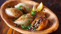 Lebanese Roasted Stuffed Onions Lebanese Roasted Stuffed Onions