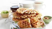 Apple, Bacon and Cheddar Waffles Apple, Bacon and Cheddar Waffles