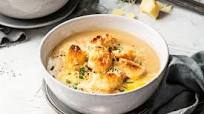 Cauliflower and parsnip soup with parmesan croutons Cauliflower and parsnip soup with parmesan croutons