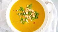 Spicy Cauliflower Soup with Curry Spicy Cauliflower Soup with Curry