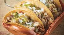 Tradicionales tacos de carnitas Tradicionales tacos de carnitas