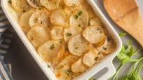 Classic Scalloped Potatoes Classic Scalloped Potatoes