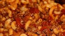 Basic Ground Beef American Goulash Recipe - (4.2/5) Basic Ground Beef American Goulash Recipe - (4.2/5)
