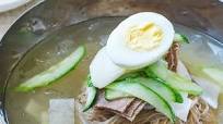 Naengmyeon (Cold Noodles) Naengmyeon (Cold Noodles)