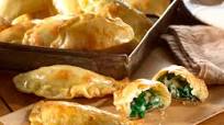 Spinach and Cheese Empanadas Spinach and Cheese Empanadas