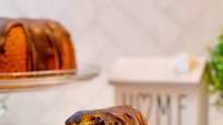 Easy Vanilla Chocolate Chip Bundt Cake Easy Vanilla Chocolate Chip Bundt Cake