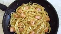 Sautéed salmon with spaghetti Sautéed salmon with spaghetti