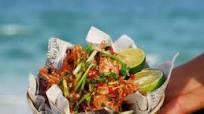 Salt and Pepper Tiger Prawns: Tom Rang Muoi Salt and Pepper Tiger Prawns: Tom Rang Muoi