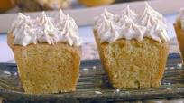 Coconut kaya cakes Coconut kaya cakes