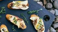 Apple Brie Crostini with Walnuts, Honey, & Thyme Apple Brie Crostini with Walnuts, Honey, & Thyme