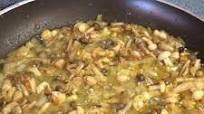 Fried Frog Legs with Creamy Onion-Mushroom Gravy Fried Frog Legs with Creamy Onion-Mushroom Gravy