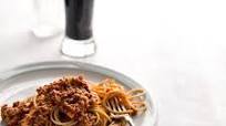 Greek Spaghetti (Makaronia me Kima) Greek Spaghetti (Makaronia me Kima)