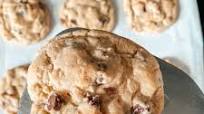 The BEST Chocolate Chip Cookies The BEST Chocolate Chip Cookies