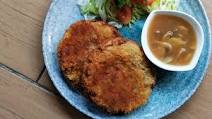 Breaded Burger with Mushroom Sauce Recipe Breaded Burger with Mushroom Sauce Recipe