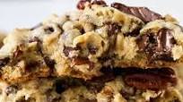 Bakery-Style Milk Chocolate Chip Pecan Cookies Bakery-Style Milk Chocolate Chip Pecan Cookies