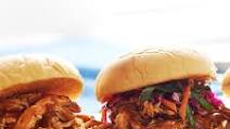 Slow cooker pulled chicken sliders Slow cooker pulled chicken sliders
