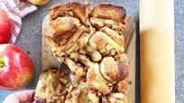 Cinnamon Apple Pull-Apart Bread Cinnamon Apple Pull-Apart Bread