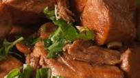 Easy, 5-Ingredient Crock Pot Chicken Adobo Easy, 5-Ingredient Crock Pot Chicken Adobo
