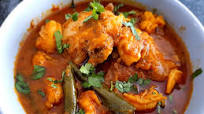 Very Simple Durban Chicken & Prawn Curry with Roti & Sambals Very Simple Durban Chicken & Prawn Curry with Roti & Sambals
